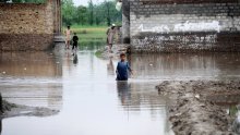 U olujama i poplavama diljem Pakistana poginulo 50 ljudi