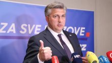 Plenković: Korumpirana ljevica želi porobiti institucije