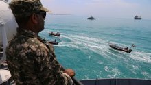 Iranski ratni brod Šahid Mahdavi prvi put prešao ekvator, nosi dronove i projektile
