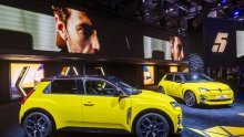 Francuska vlada želi učetverostručiti prodaju električnih automobila