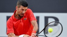 Moutet breakom krenuo protiv Đokovića, ali onda se srpski tenisač 'razljutio'