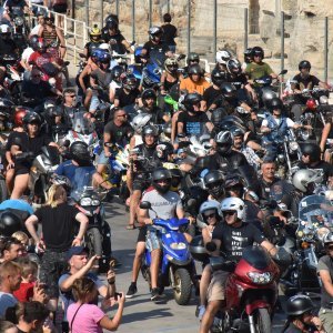 Pula: Tisuće motorista sudjelovalo u defileu povodom 25. godišnjice Croatia Bike Weeka