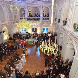 Varaždin: U HNK održan Svečani bal Varaždinske županije