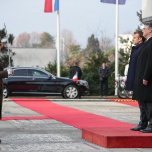 Ceremonija svečanog dočeka francuskog predsjednika