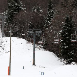 Snijeg je zabijelio skijalište Platak