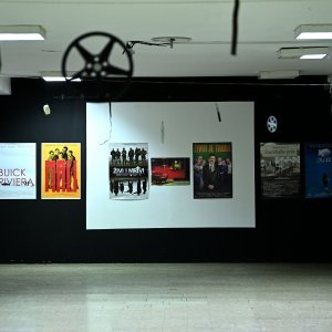 Izložba filmskih plakata postavljena u predvorju Kina SC