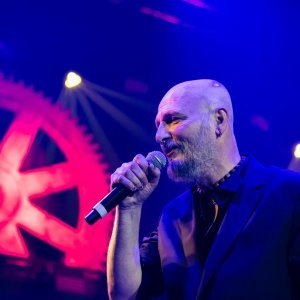 Gibonni održao koncert u prepunoj dvorani Krešimira Ćosića