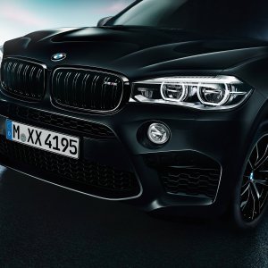 BMW X5 M i X6 M Black Fire