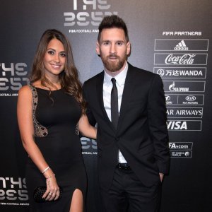 Lionel Messi sa suprugom Antonellom Roccuzzo
