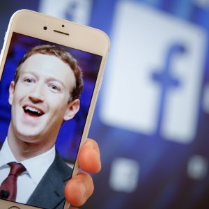 Kako će Zuckerberg objasniti reakciju Facebooka na skandal?