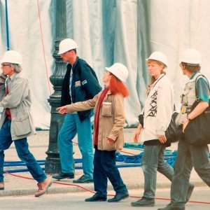 Christo u Reichstagu 1995.