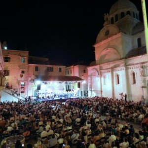Na 21. Dalmatinskoj šansoni održana Večer novih skladbi