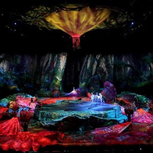 Turneja Cirque du Soleil Toruk - Prvi Let, inspirirana filmskim hitom Avatar
