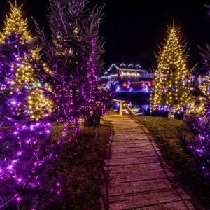 Božićna priča obitelji Salaj zabljesnula s preko četiri milijuna lampica