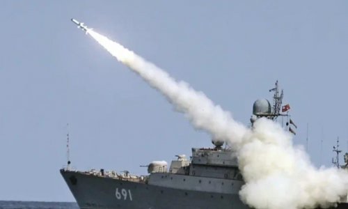 Ispaljivanje krstareće rakete Kalibr s ruskog broda