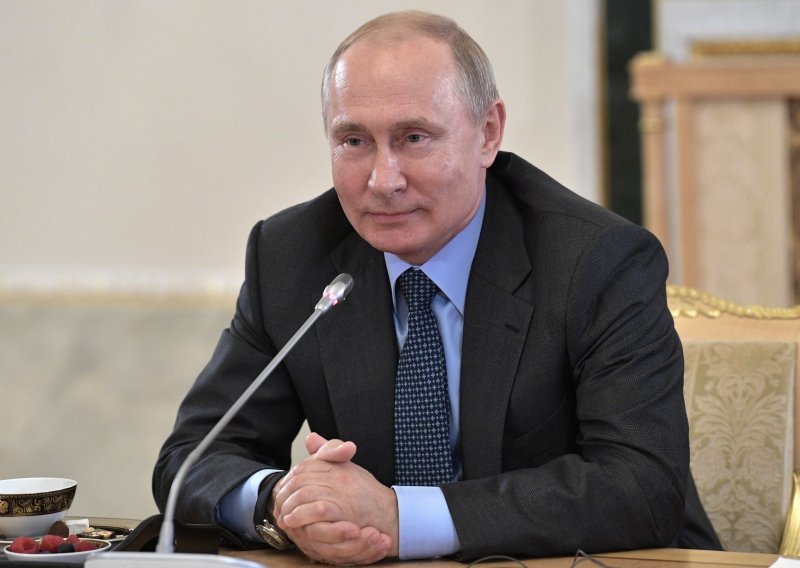 Putin kaže da su odnosi između Rusije i SAD-a 'sve gori'