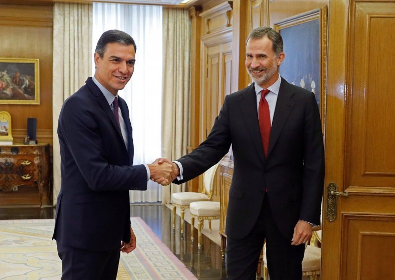 Pedro Sánchez od španjolskog kralja dobio mandat za sastav vlade