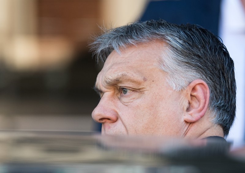 Orban kaže da je protiv 'Soroseva čovjeka' Timmermansa na čelu Komisije