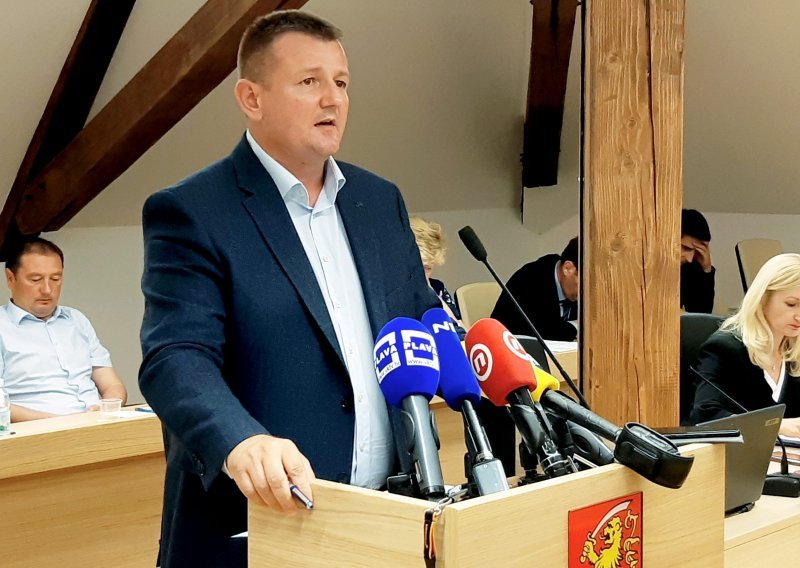 Mostovac Lešković podnio kaznenu prijavu protiv gradonačelnika Ivice Kirina