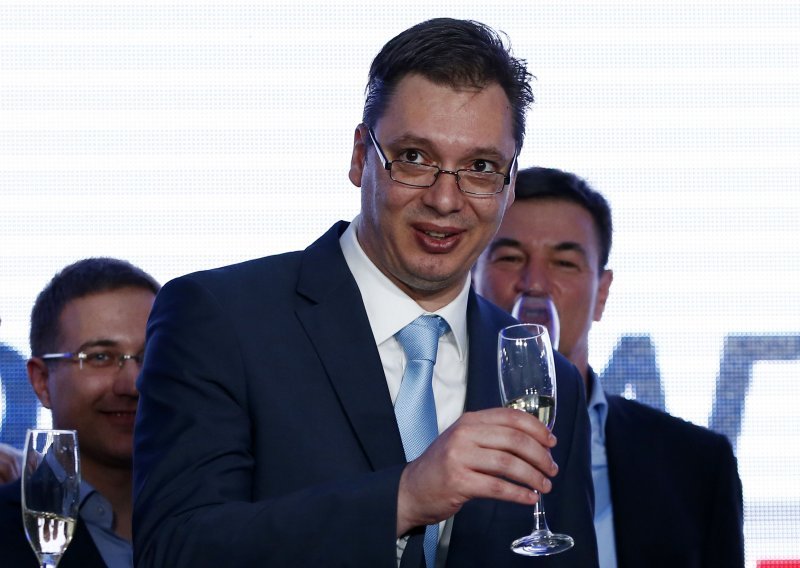 'Vučić pomalo podsjeća na Sanadera'
