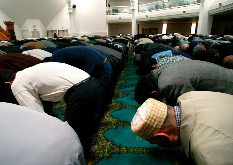 Više od polovine Nijemaca islam doživljava kao prijetnju