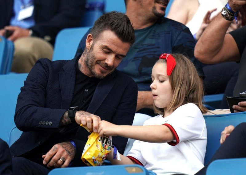 David Beckham s kćerkicom uživao na nogometnoj utakmici, a zbog jedne je stvari postao predmet osude