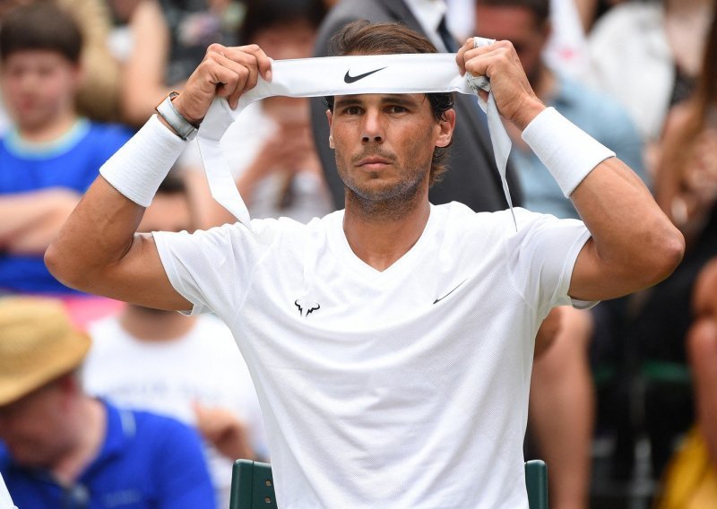 Iritantni rituali jednog od najboljih tenisača svih vremena: Zbog praznovjerja Rafael Nadal ovo radi baš na svakom meču