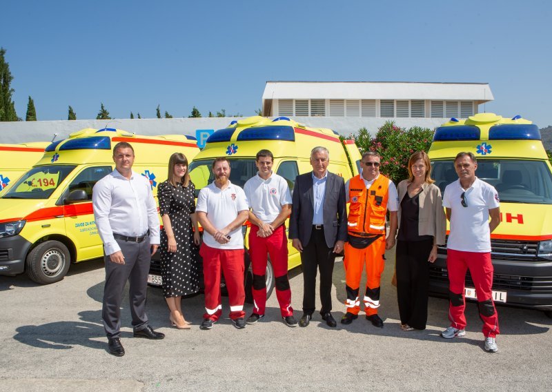 Četiri nova vozila za hitnu pomoć u Dubrovniku, Metkoviću i Pločama