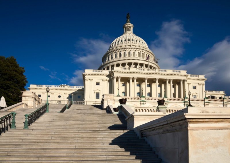 Američki Kongres usvojio dvogodišnji proračun, slijedi ubrzano povećanje duga