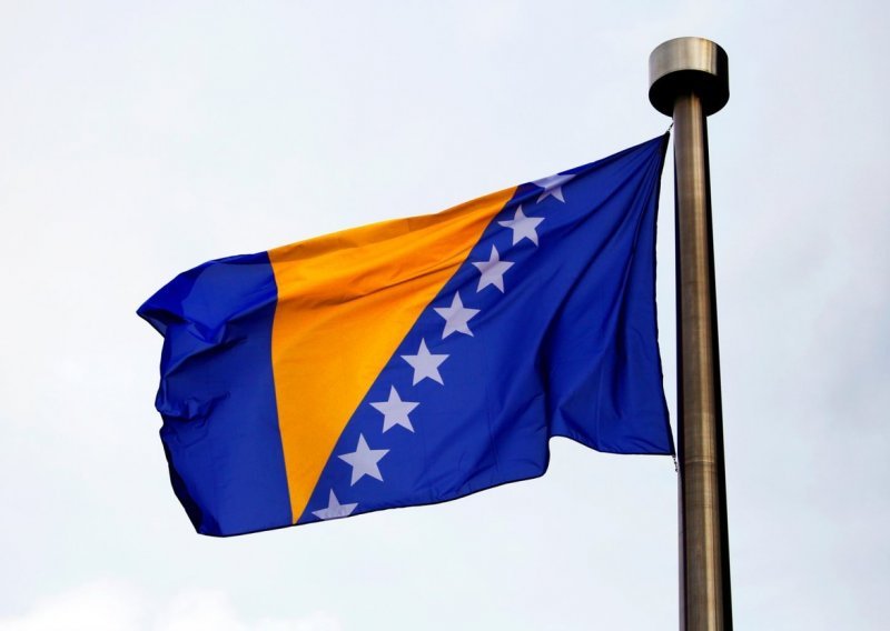 Novi šef Delegacije EU u BiH pozvao na hitnu uspostavu vlasti