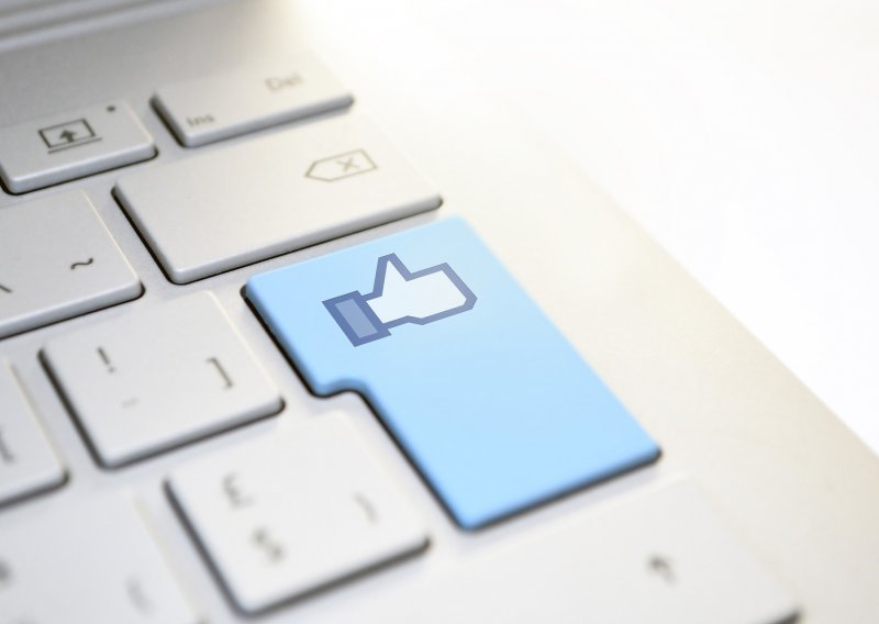Facebook ovisnicima o lajkovima želi pomoći - micanjem lajkova