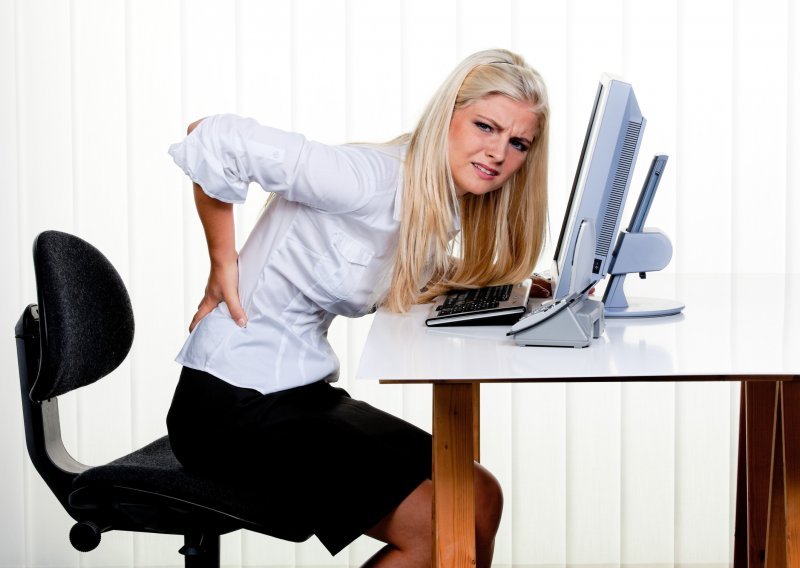 Što uzrokuje bol u leđima i kako je spriječiti?