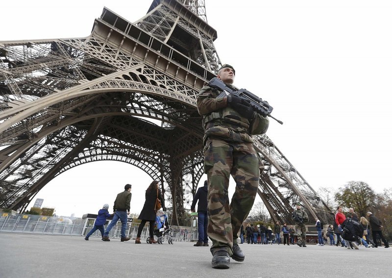 O džihadističkoj zamci i uzrocima pariškog masakra