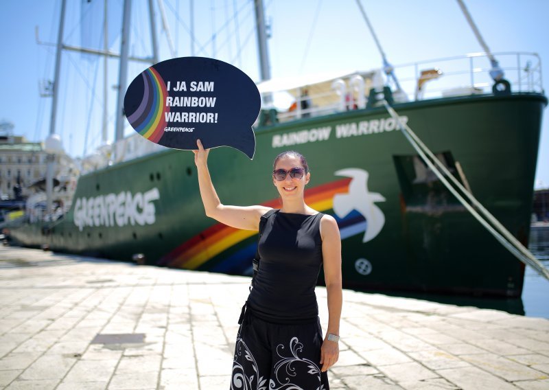 Zadranka u Greenpeaceu: 'Razbili su prozor i uperili puške u nas, zabranili nam iskrcavanje na kopno...'