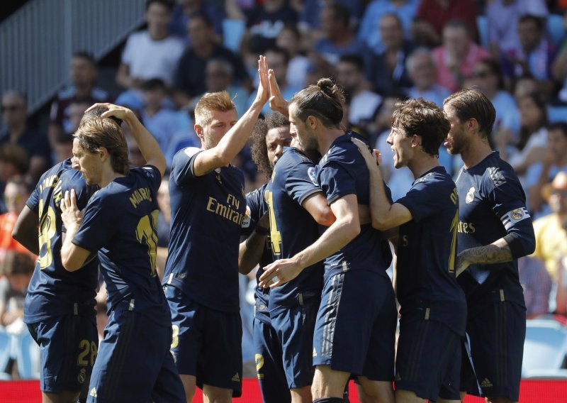 Real kreće po tri nova velika pojačanja: U Madrid stiže zamjena za Luku Modrića