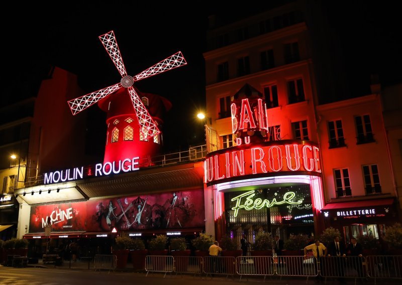 Kultni francuski kabaret Moulin Rouge slavi 130 godina postojanja