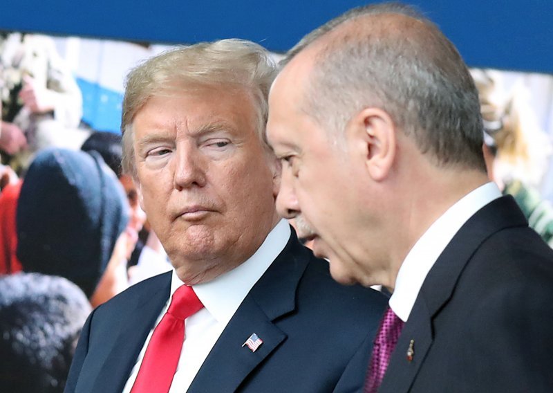 SAD spreman uvesti 'vrlo oštre sankcije' Turskoj zbog Sirije; Ergodan mu poručuje: Nećemo se zaustaviti