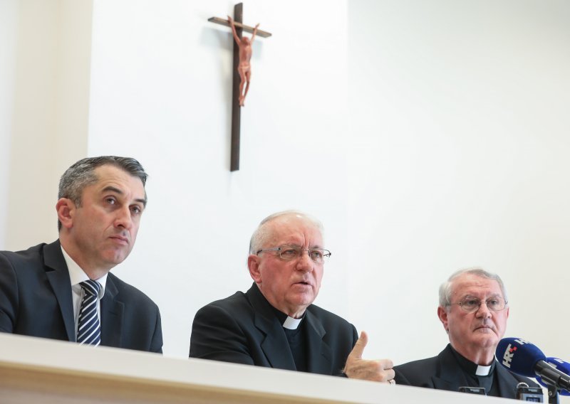 Biskupi raspravljali o kurukulumu za katoličke škole, rodnoj ideologiji, a izjasnili se i o štrajku