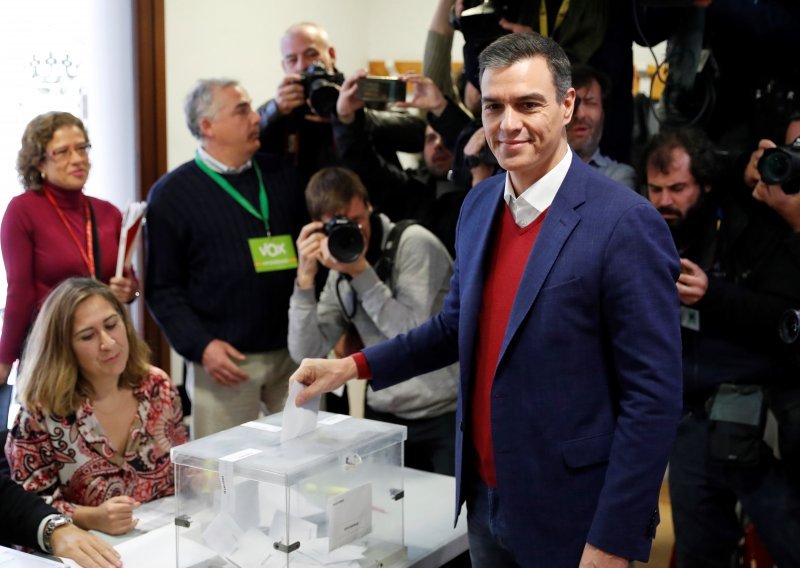 Sánchez dobio podršku katalonskih separatista za formiranje vlade