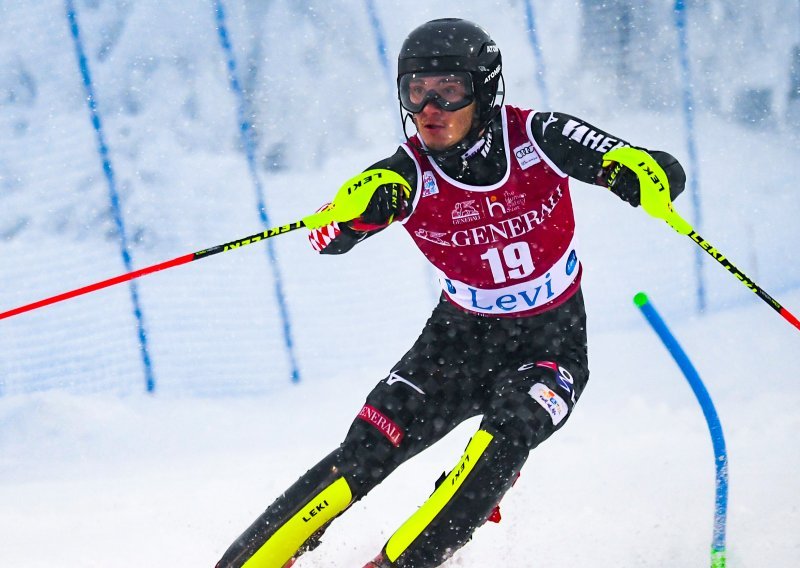 Senzacionalni hrvatski skijaši, čak tri plasmana među 20 najboljih; Norvežaninu Kristoffersenu pobjeda