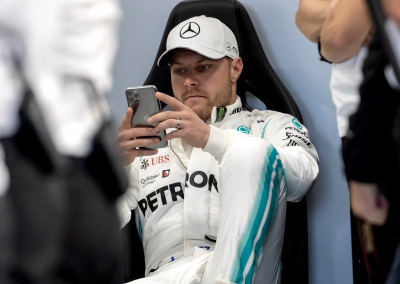Prije zadnje utrke sezone Mercedes povukao potez za koji zna da će njihov vozač biti kažnjen