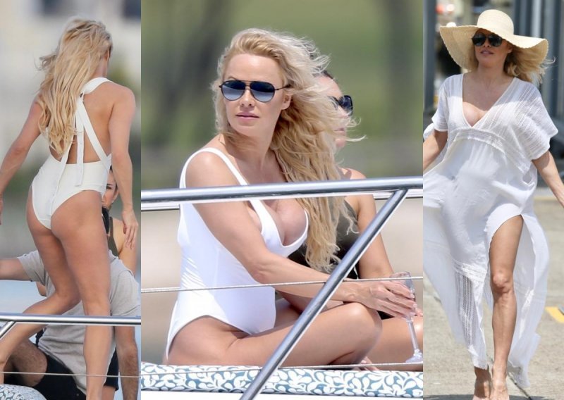 I dalje oduševljava kao u danima najveće slave: Pamela Anderson ponovno je grudi stavila u prvi plan
