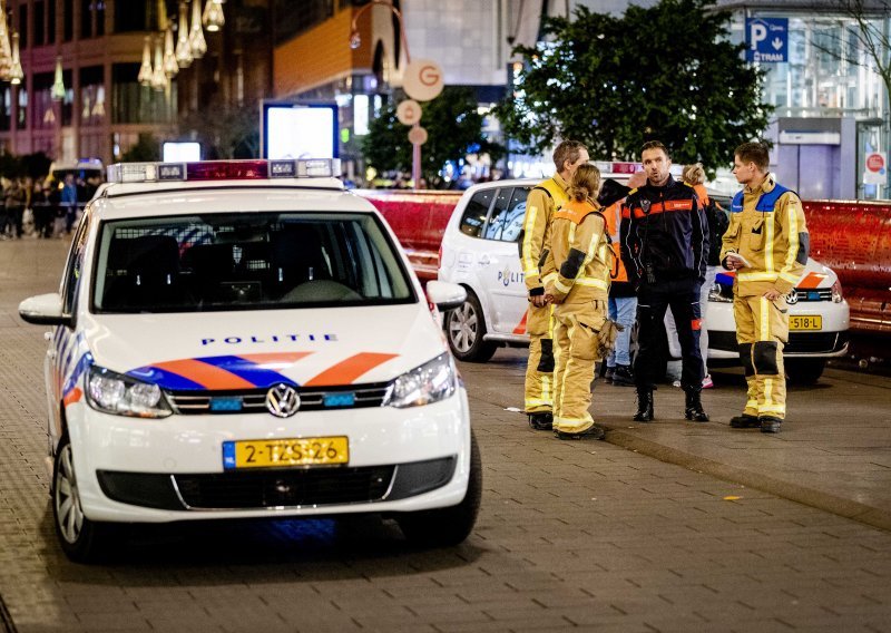 Uhićen osumnjičeni za napade nožem na tri maloljetne osobe u Haagu
