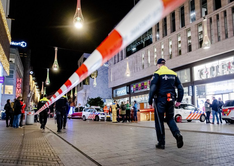 Drama u Bruxellesu: U blizini Europske komisije tri osobe ozlijeđene u napadu nožem, jedna žrtva 'kritično'