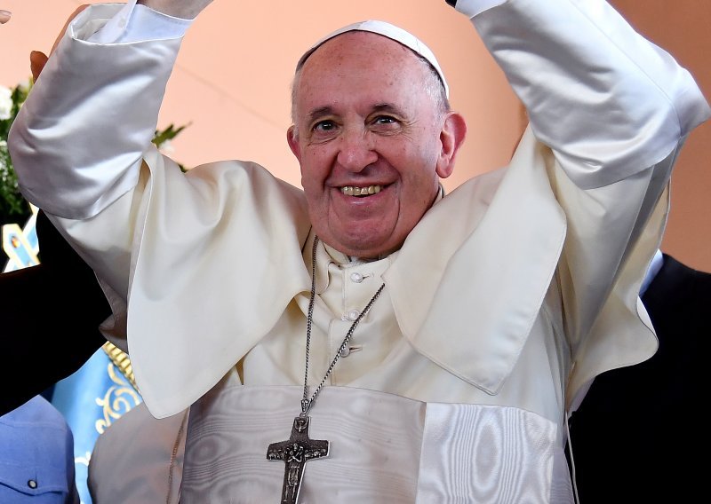 Papa Franjo sljedeće godine dolazi u Crnu Goru