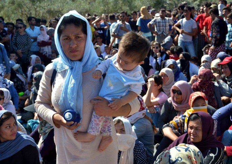 Human Rights Watch poziva Grčku i EU da zbrinu djecu migrante u grčkim kampovima