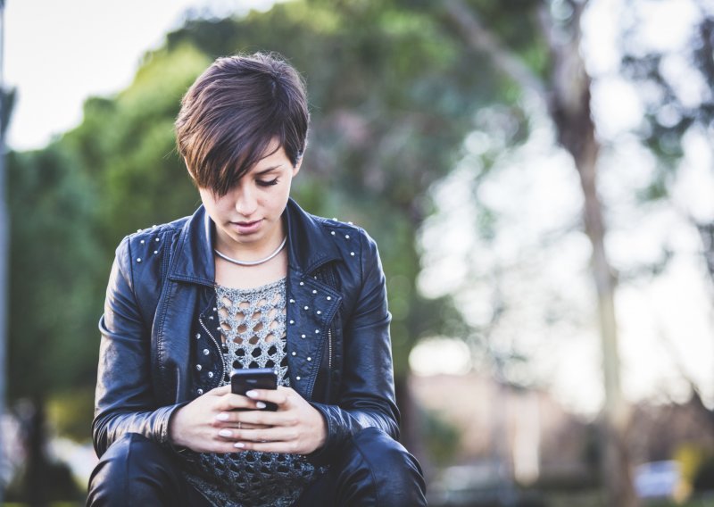 Upozorenje: Prijevare putem SMS poruka i poziva