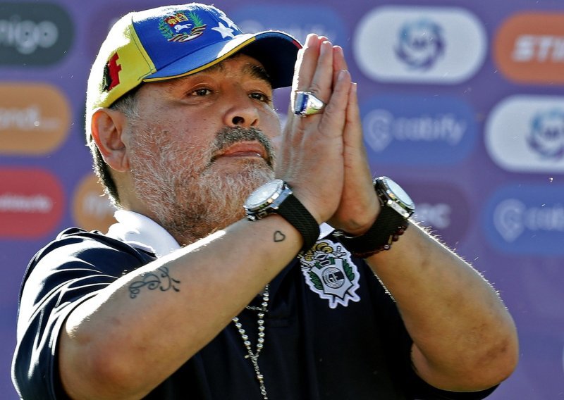Maradona još jednom spustio Peleu, a onda priznao: Dva su Argentinca bolja od mene...
