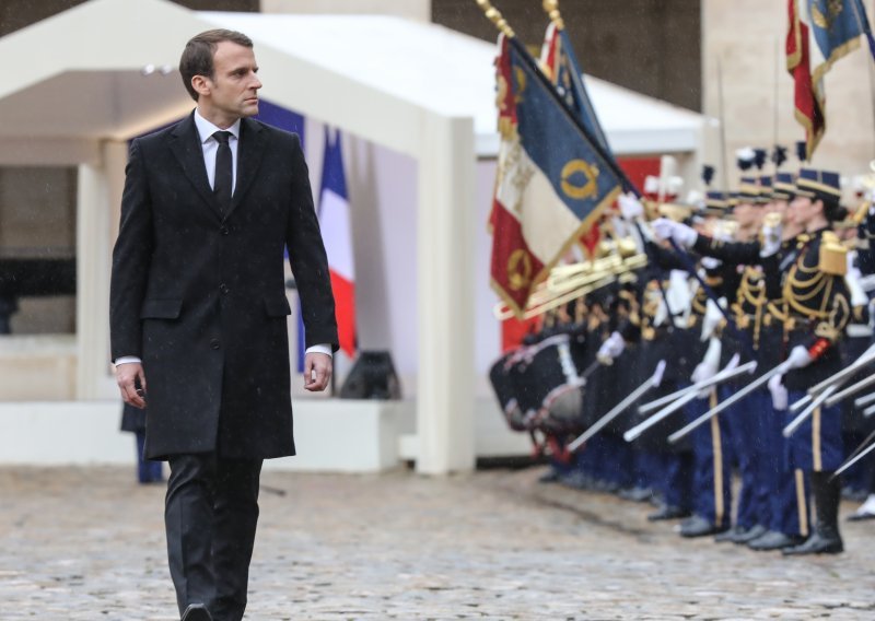 Macron kaže da je francuska operacija u Sahelu neophodna