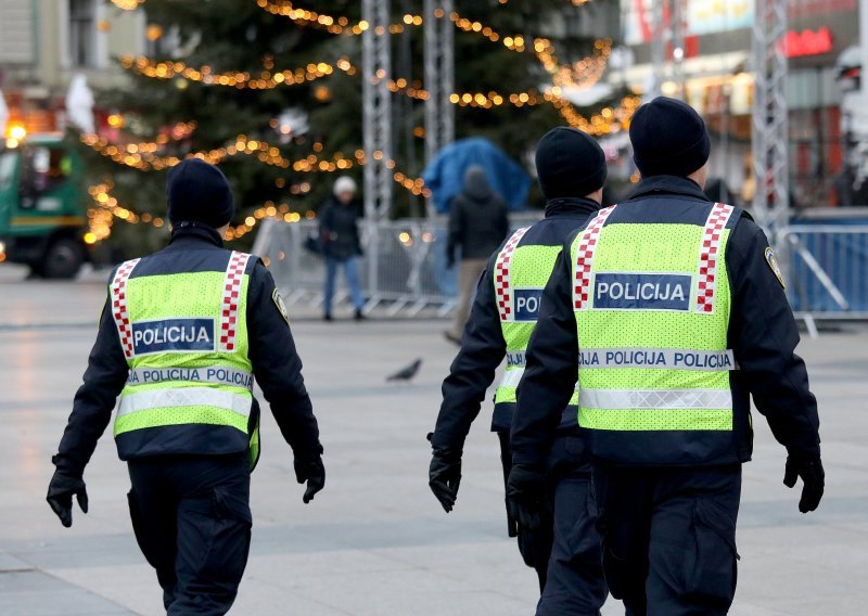 Policajcima pristižu pohvale na pomoći u rizičnim, ali i u manje stresnim situacijama